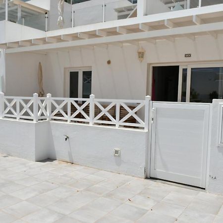 Flower Beach 14 San Bartolome  Exterior photo