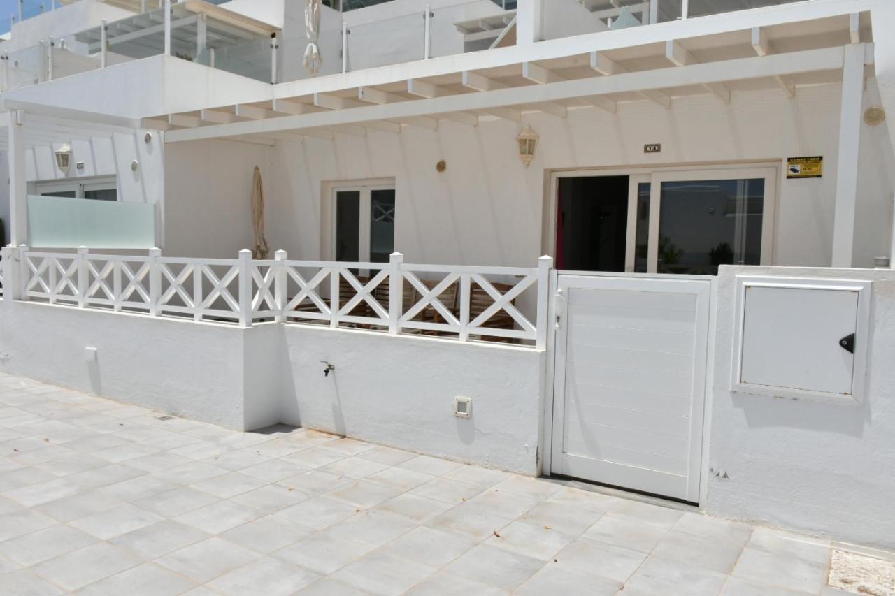 Flower Beach 14 San Bartolome  Exterior photo